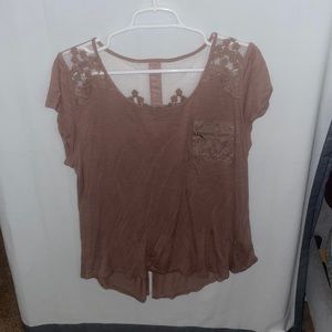 Womans casual shirt sleeve blouse